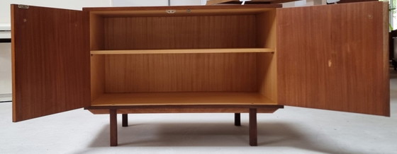 Image 1 of Schrank aus der Mitte des Jahrhunderts