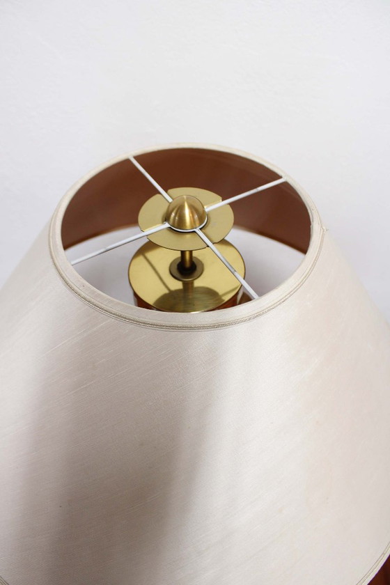Image 1 of Lampe de table en laiton de style Hollywood Regency. Lampe vintage avec abat-jour.
