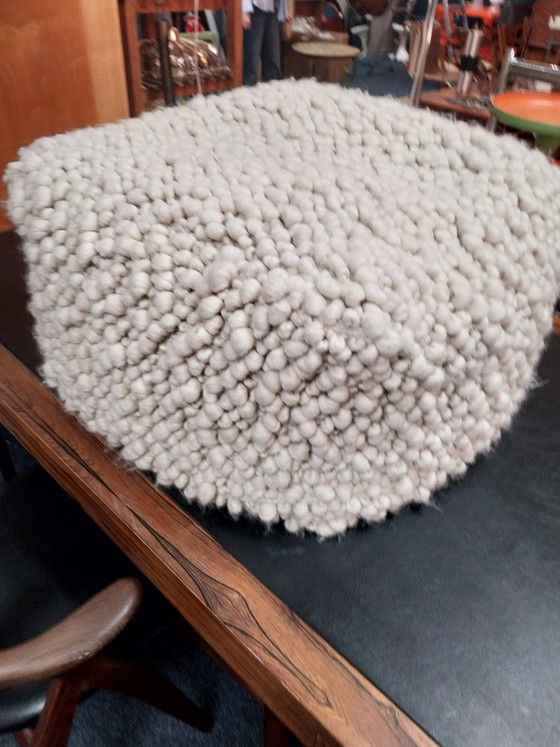 Image 1 of 1 pouf bulle Eichholtz 100% laine