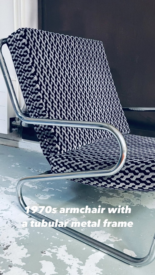Fauteuil 1970 structure tubulaire