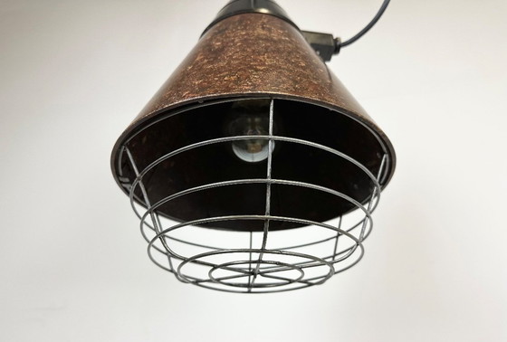 Image 1 of Lampada a sospensione industriale in bachelite marrone di VEB Narva, anni '60