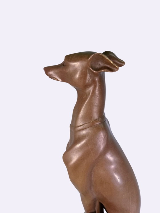 Scultura di un levriero, color bronzo, Sculture, Marmo, Marrone, Art Deco (foto 6 di 6)