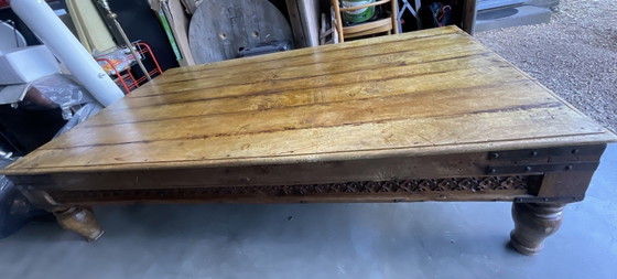 Image 1 of Very beautiful, spacious coffee table
