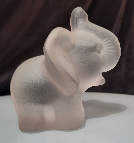  Magnifique éléphant Goebel en verre dépoli - Statue en cristal vintage
