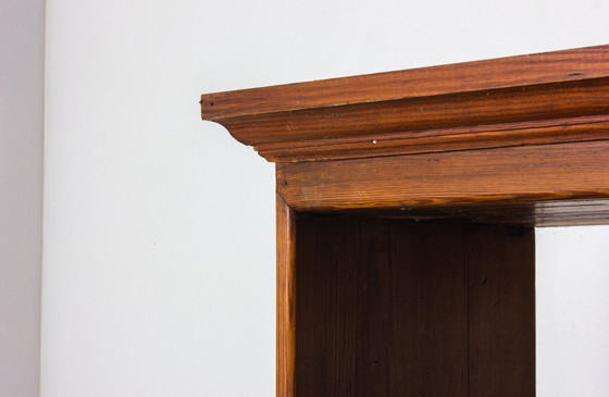 Image 1 of Antique sorting unit