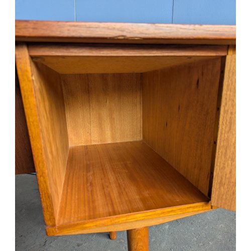 Scrivania vintage autoportante in teak, Danimarca anni '60 – Scrivanie, Wood, Mid Century Modern (photo 6 of 13)