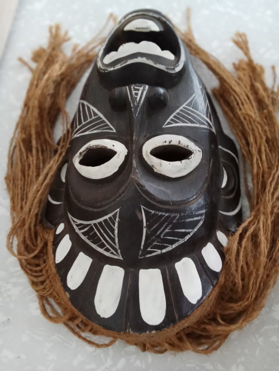 Image 1 of Maschera murale indigena dell'Africa