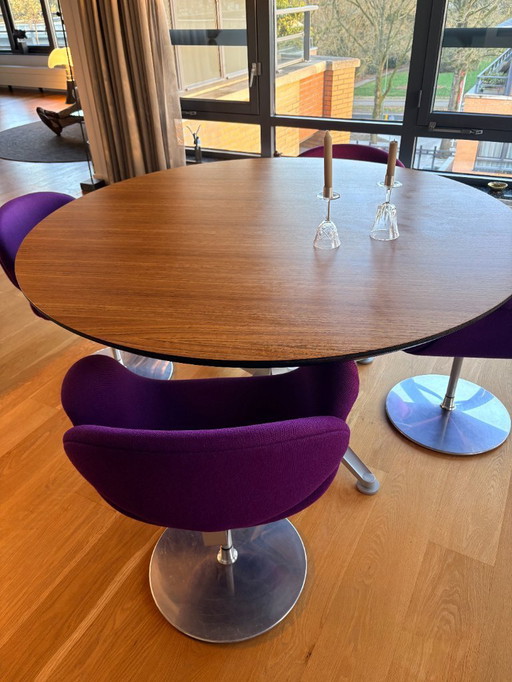 Zanotta runder Esstisch