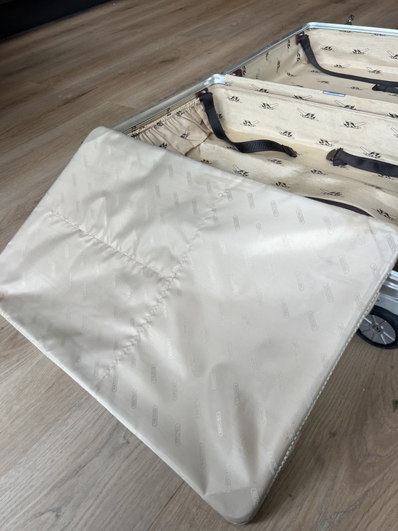 Originaler RIMOWA Classic Flightkoffer – Andere Taschen, Exotic (photo 13 of 15)