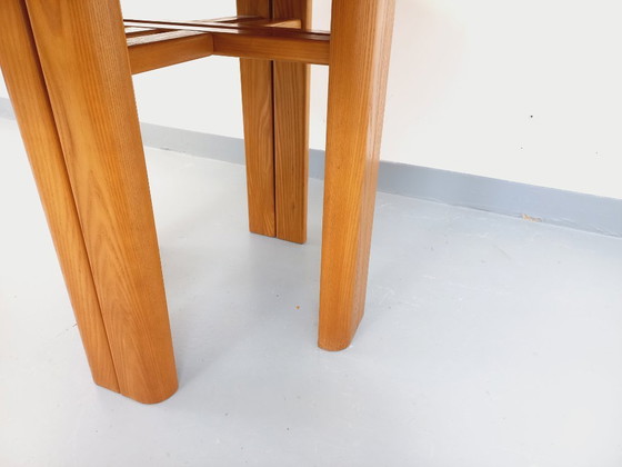 Image 1 of Vintage Seltz round dining table from the 70s/80s in solid blond elm with extensions