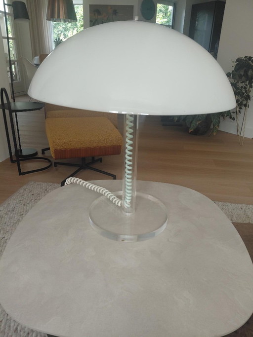 Harco Loor vintage table lamp