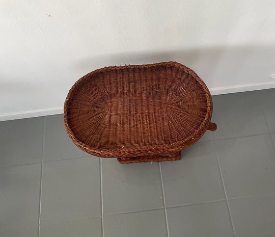 Image 1 of Tavolino vintage a forma di elefante degli anni '70.