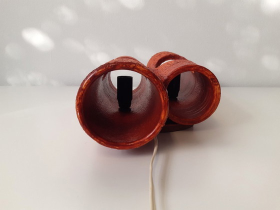 Image 1 of Keramieken vintage wandlamp met twee cilinders, chamotte klei, oranje brutalist aardewerken mcm lamp