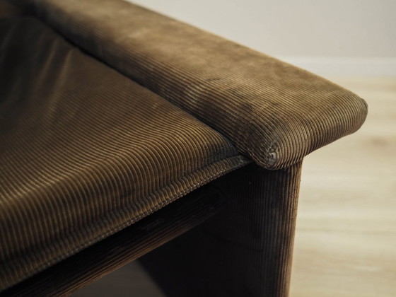 Image 1 of Poltrona in velluto a coste, design italiano, anni '70, produzione: Italia