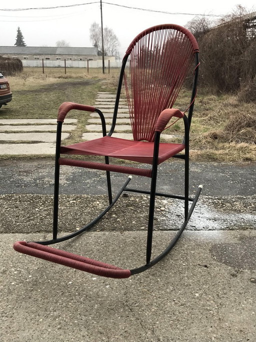 Vintage Kunststoff- und Schnur-Schaukelstuhl, 1960er Jahre