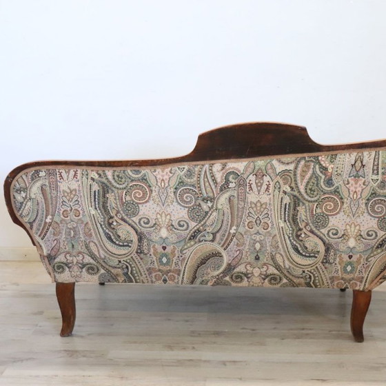 Image 1 of Antieke kleine sofa of chaise longue van walnoothout, Italië, 19e eeuw