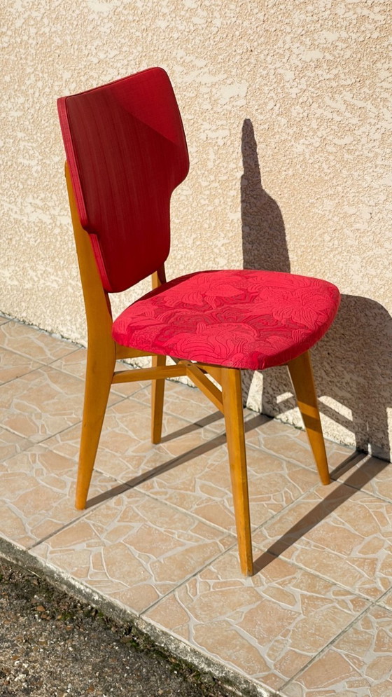 Image 1 of Graphic RED Retro Vintage Chair