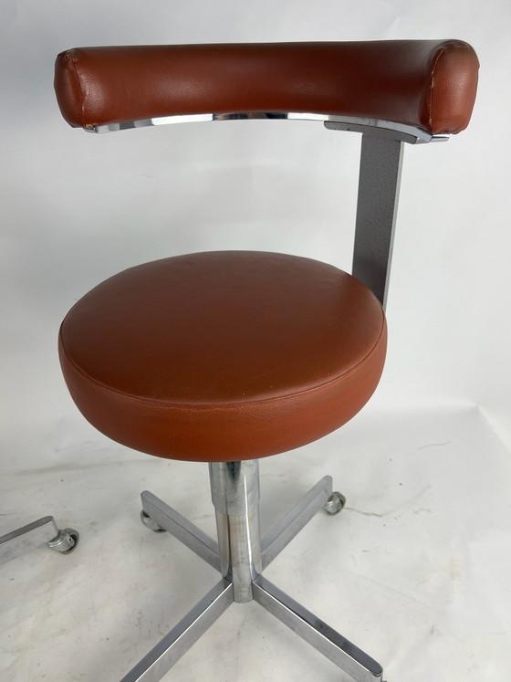 Vintage Dentist Stools, 70s – Wood, Aluminium (photo 2 of 5)