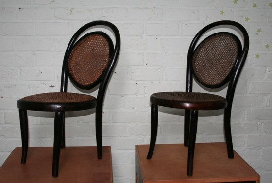 Image 1 of 2 seggioloni/sedute per allattamento in stile Thonet