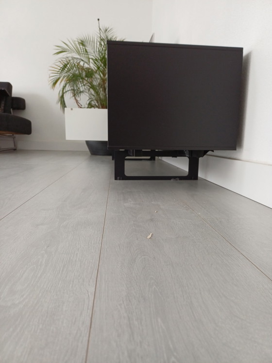 Treku TV-Ständer – TV-Möbel, Metal, Wood (photo 5 of 5)