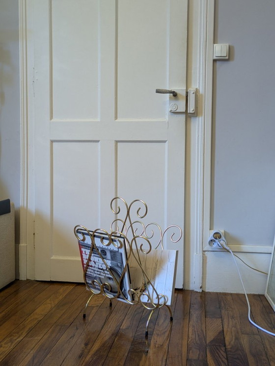 Image 1 of Porte-revue filaire doré 1960