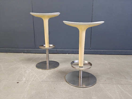 Image 1 of Set of 6 bar stools by Arper, 1990s