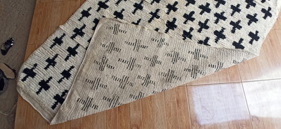 Image 1 of Tapis marocain traditional en laine 300cmx200cm