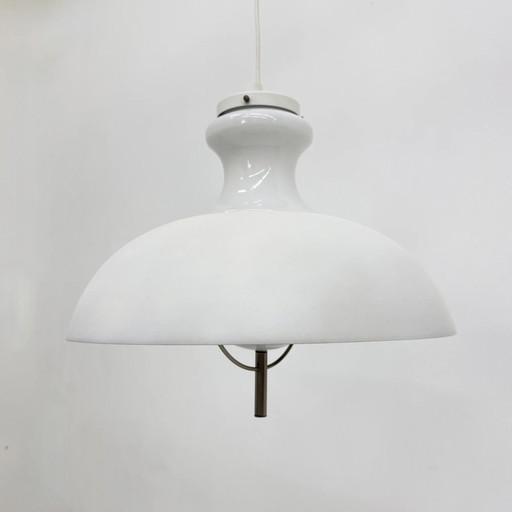 Vintage Glas-Hängelampe mit Metallschirm, minimalistisches Design, 1970er Jahre