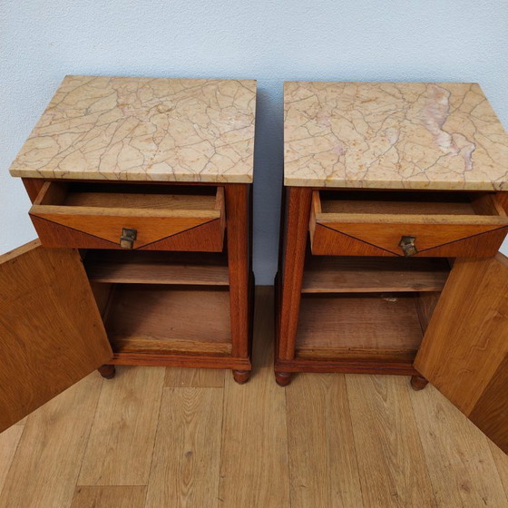 Image 1 of Set Vintage Art Deco nachtkastjes, bijzetkastjes marmer blad