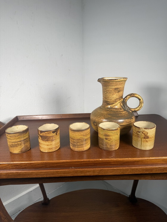 Image 1 of Aardewerk Brutalist Water of Wijnkaraf met Bekers Vintage