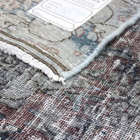 Image 1 of Persian carpet Vintage carpet 418x218