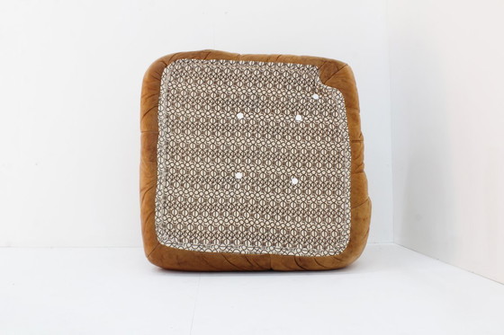 Image 1 of Poltrona angolare vintage Togo in pelle cognac di Michel Ducaroy per Ligne Roset