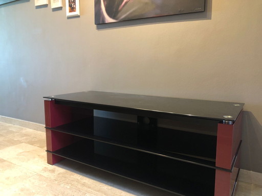 TV-Möbel aus Glas