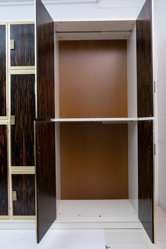 Image 1 of Armadio in ottone e noce di Luciano Frigerio, anni Settanta, della modernità di metà secolo.