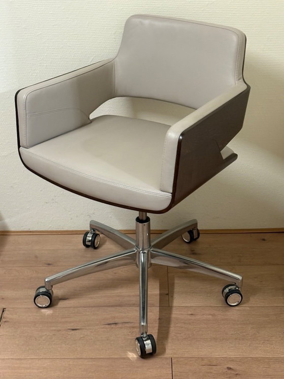 Image 1 of 4x Thonet S845 Design Chair Leather On Wheels
