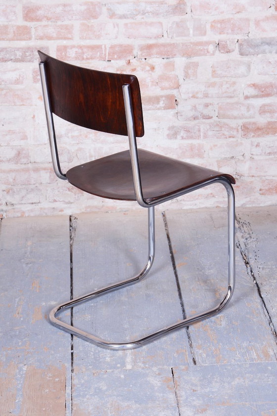 Silla Bauhaus restaurada, de Mart Stam para R. Slezak, haya, cromo, checa, década de 1920. (photo 5 of 12)