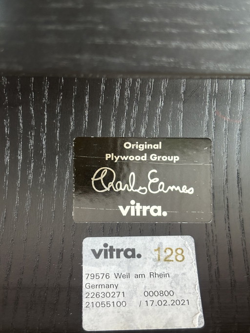 Vitra Eamnes Lounge Chair Wood