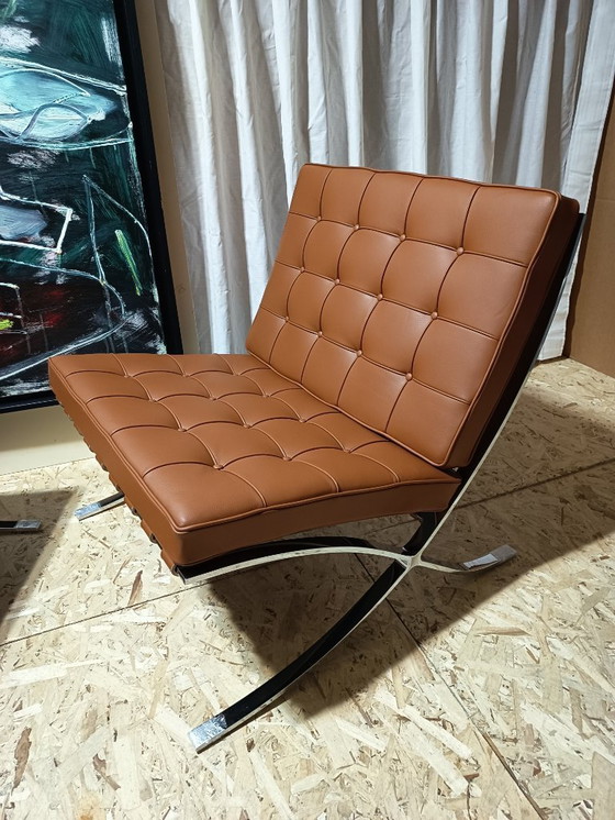 Image 1 of Sillones KNOLL Studio Barcelona (NUEVA Serie 2026) en piel natural (color coñac)