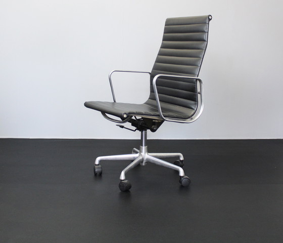 Image 1 of Ea119 Office Chair Icf Charles & Ray Eames Seats