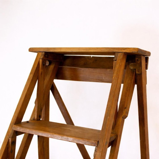 Image 1 of Escalera de madera española antigua, década de 1920.