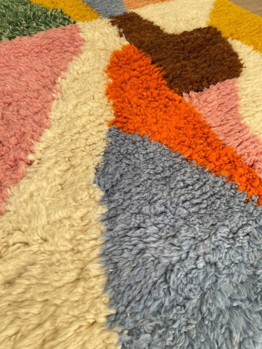 Mehrfarbige Berber-Tapis aus Leinen, 250 cm x 150 cm