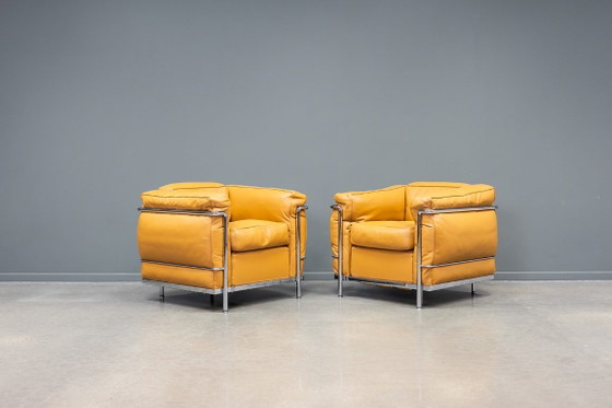 Corbusier LC2, armchairs – Cassina, Other (photo 2 of 12)