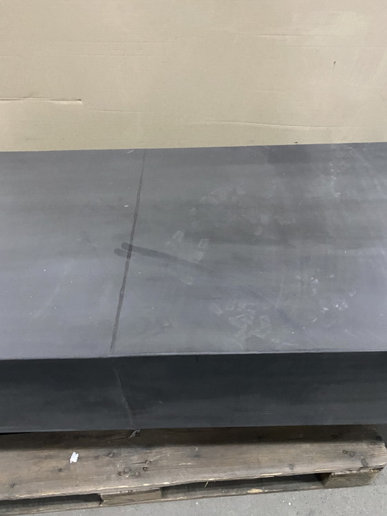 Image 1 of Mesa de centro totalmente revestida de zinc, soldada a mano