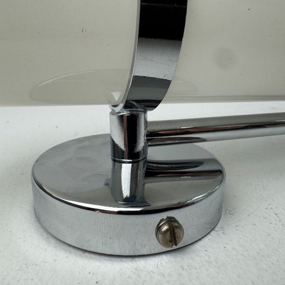 Image 1 of COPPIA DI APPLIQUE VINTAGE "DELMAS" IN OPALINE