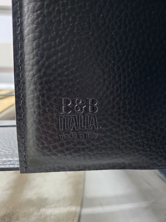 Image 1 of Cama B&B Italia Alys de diseño, 210x180 cm, piel premium.