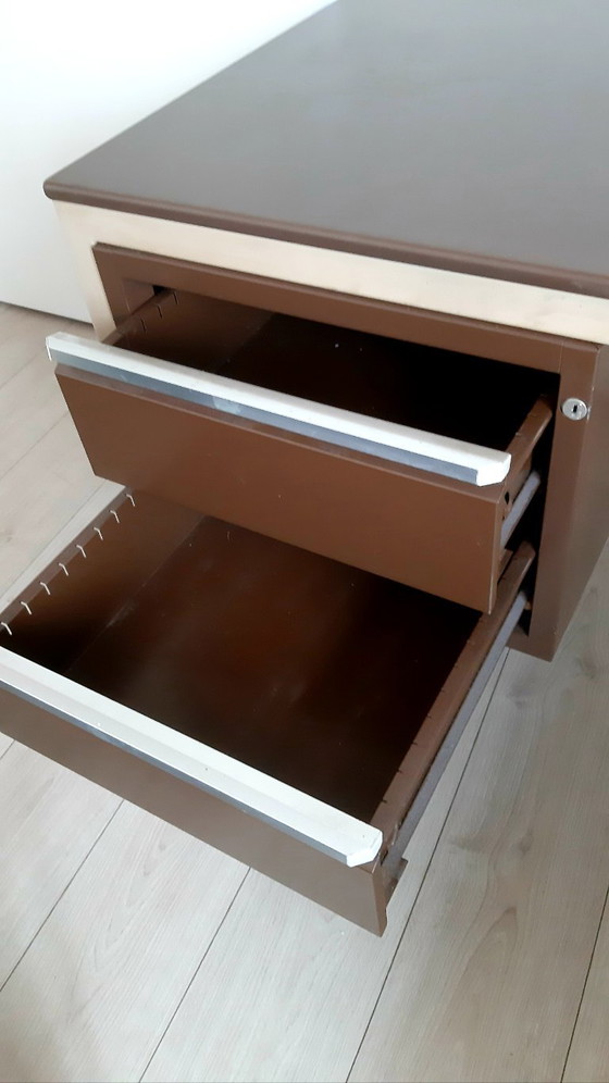 Vintage industrieel metalen hoek bureau jaren 70. – Asmeta (photo 3 of 6)