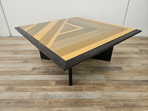Table basse carrée des années 70 avec motifs géométriques