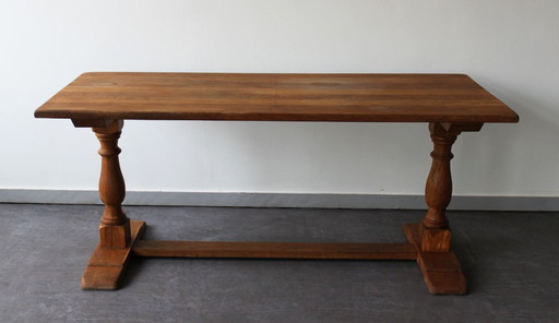 Kloostertafel, rustieke stijl, begin 20e eeuw.