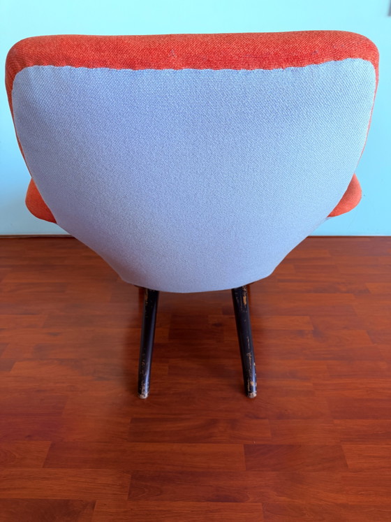 Artifort Pinguin Armchair – Wood, Cotton (photo 2 of 5)