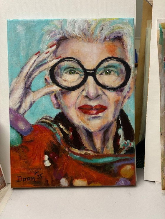 Image 1 of Bellissimo dipinto di Iris Apfel largo 30 cm, alto 40 cm